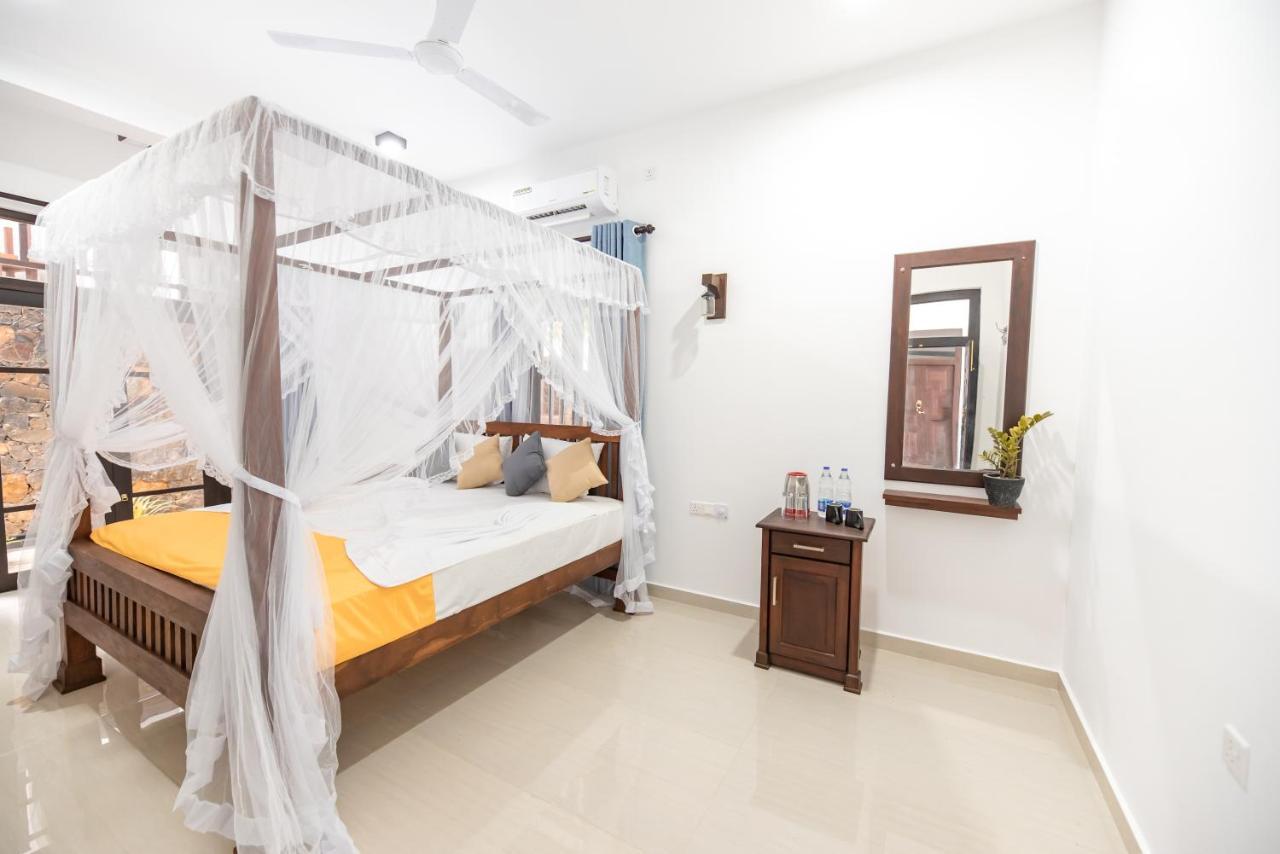 Hotel Calm Haven Unawatuna タール エクステリア 写真